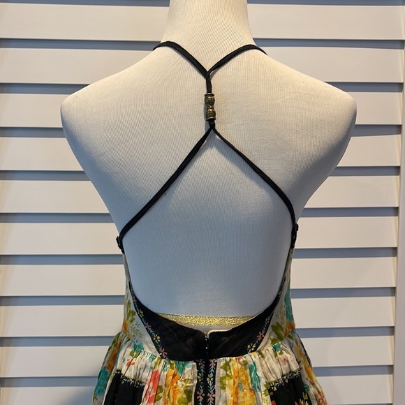 Ecote Pre Loved Boho colorful with open back lined with adjustable Straps Dress. - Picture 5 of 10